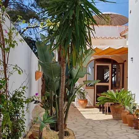 Casa El Montcel, A Unique With Roofterrace And Shared Pool Denia