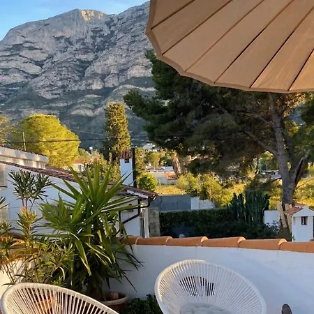 Prázdninový dům Casa El Montcel, A Unique With Roofterrace And Shared Pool Denia