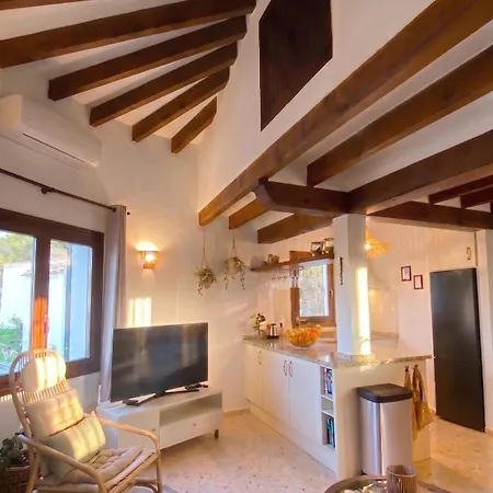 Casa El Montcel, A Unique With Roofterrace And Shared Pool