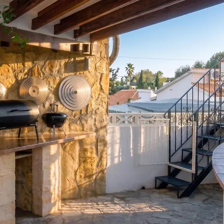 Prázdninový dům Casa El Montcel, A Unique With Roofterrace And Shared Pool Denia