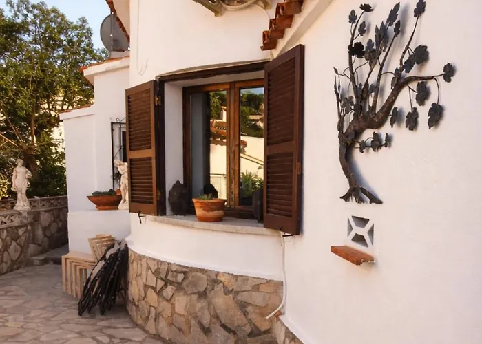 Casa El Montcel, A Unique With Roofterrace And Shared Pool * Denia